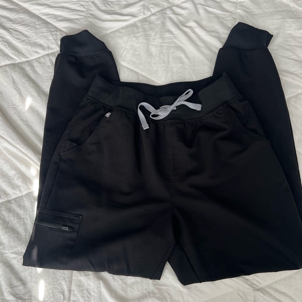 Figs Jogger Scrubs